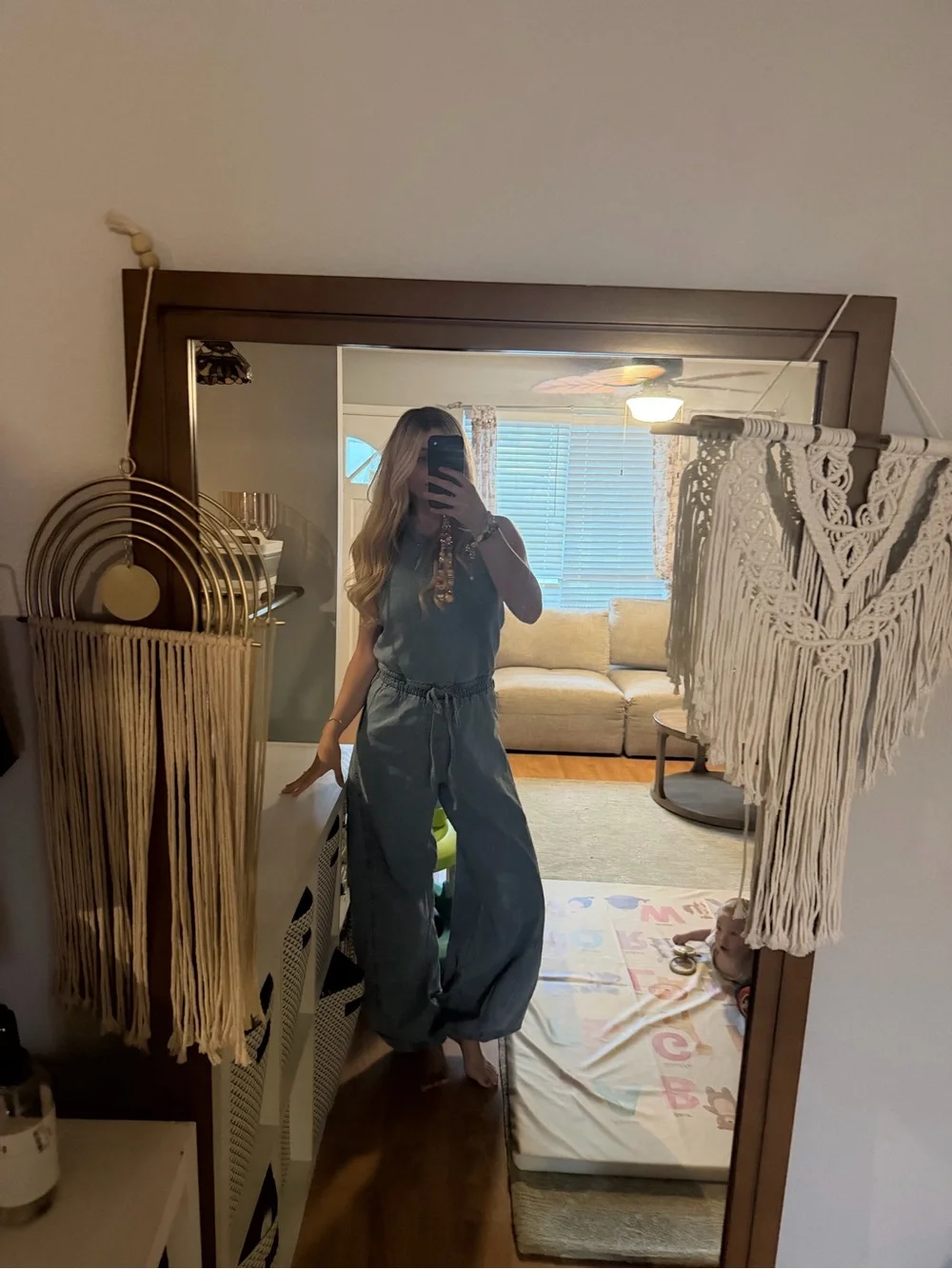 ABERCROMBIE JUMPSUIT - Picture 9 of 10